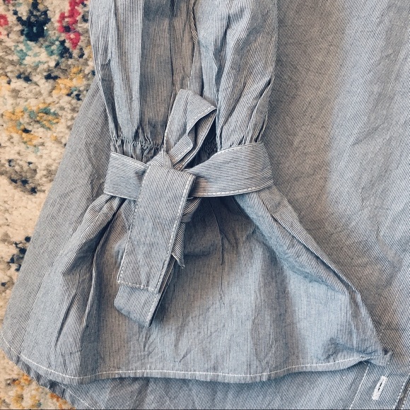 Walter Baker NWT | Felando Pinstripe Button Down top - Picture 5 of 8